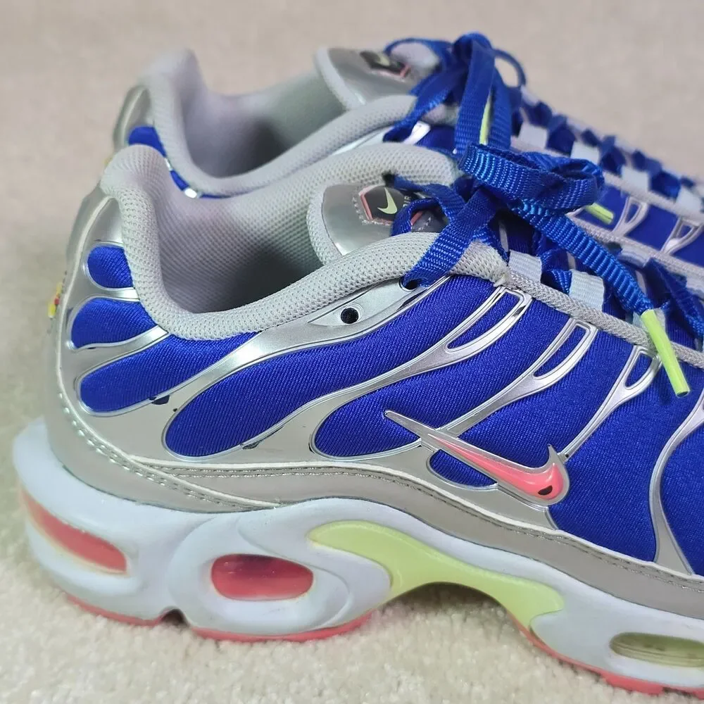 Nike Air Max Plus Retro Ultraman Blue Pink Women's Size 6.5